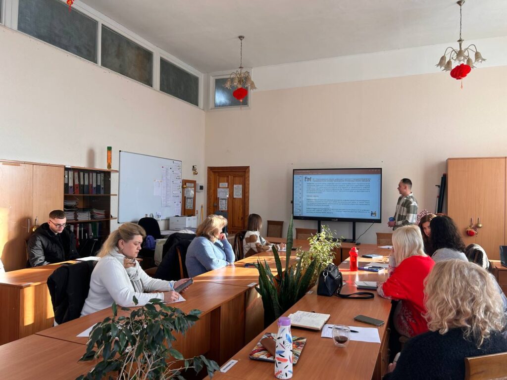 ❄️30.12.2025 року на кафедрі відбувся семінар аспірантів 3 року навчання, під час якого було представлено результати їхніх наукових досліджень 📊